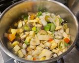 A picture of step 3 of Green Tomato Chutney.