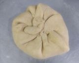 A picture of step 2 of Dal paratha.