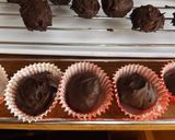 Foto del paso 6 de la receta: Castañas en almíbar recubiertas con chocolate