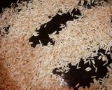 A picture of step 2 of Mexican Tomato Rice / Arroz Rojo.