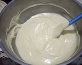 Foto langkah ke 6 dari resep Cake Murah Meriah dengan Margarine Buttercream.