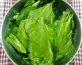 A picture of step 1 of Palak Aloo ki sabzi.