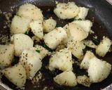 A picture of step 2 of Fried Masala Idli(leftover idlis).