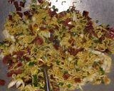 Foto langkah ke 4 dari resep Nasi Goreng Mie Gila Alamee.