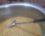 A picture of step 4 of Sooji ka halwa.