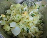 Foto do passo 7 de Salada de chuchu, ovos e cebola