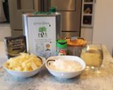 Foto del paso 5 de la receta: Pastelitos de chipirones y gambas en salsa con patatas