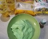 Foto langkah ke 2 dari resep Onde - onde Pandan.