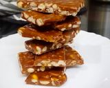 मूंगफली गुड़ की चिक्की (moongfali gur ki chikki recipe in Hindi) रेसिपी चरण 3 फोटो