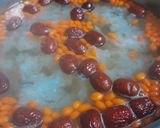 Hình bước làm 2 của món Chè dưỡng nhan đơn giản