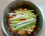 家常蔥滷豆干的食譜步驟1照片