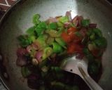 A picture of step 4 of Gravy Chicken Chili Chinese food.