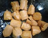 Foto langkah ke 3 dari resep Sosis Asam Manis.