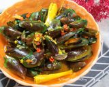 Foto langkah ke 6 dari resep Kerang Hijau Kuah Bumbu Kuning.