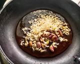 A picture of step 5 of Maggi Milk Pudding.
