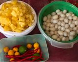 Foto langkah ke 1 dari resep 99. Asinan rambutan dan nanas @baveragediary.
