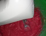 A picture of step 3 of Red velvet doughnuts#my Valentine's recipe#author marathon.
