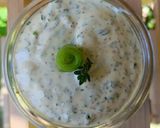 Une image de l'étape 3 de 🌱 Sauce mousseline aux herbes.