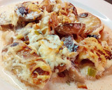 Foto del paso 9 de la receta: Patató con ajetes, setas y gambas