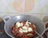 Foto langkah ke 5 dari resep Ca Daging Sawi Putih.