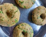 A picture of step 4 of Makki ka dhokla.