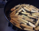 A picture of step 4 of Parsnip Fries.