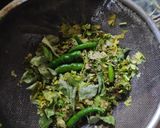 A picture of step 3 of Motor maah aru Bakolir chutney.