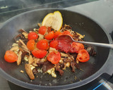 Foto del paso 3 de la receta: Tagliatelli de trufa con setas deshidratadas
