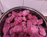 Foto langkah ke 1 dari resep Stik Ubi ungu.