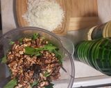 Spenót pesto medvehagymával és reteklevéllel recept fázis 2 fotója