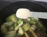Hình bước làm 3 của món Canh mướp lạc ngọt bùi khó đỡ