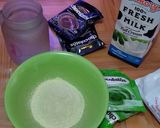 Foto langkah ke 1 dari resep Matcha latte milk chocolatos ala cafe 😂.