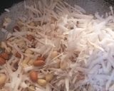 A picture of step 1 of Fresh coconut chutney.