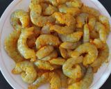 A picture of step 1 of Shrimp Masala.