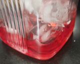 A picture of step 2 of Mix cocktail.