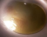 Foto del paso 3 de la receta: Huevos de gallinas silvestres, con ajos y prejil