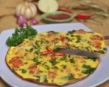 Foto langkah ke 4 dari resep Omelet Vegetable, beef & cheese.
