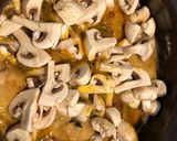 Foto del paso 10 de la receta: Pollo al cognac con mi toque