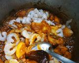 A picture of step 3 of Konkni Style Prawns Pulao.