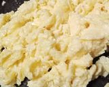 Foto langkah ke 4 dari resep Scrambled EGG ala McD.