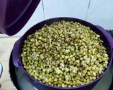 Hình bước làm 1 của món Chè đậu xanh nước