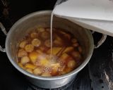 Foto langkah ke 3 dari resep Kolak ubi dan pisang 🍌.