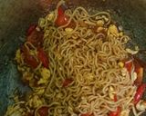 Foto langkah ke 4 dari resep Mie Goreng Nyemek.