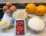 Foto del paso 1 de la receta Tarta de naranja con merengue de coco