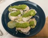 Foto del paso 4 de la receta: Merluza al horno con salsa de cilantro