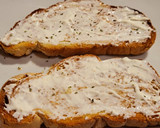 Foto del paso 2 de la receta: Tostas de jamón y más cositas 😋