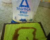 Foto langkah ke 8 dari resep Cake Pandan Gula Malaka.