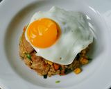 รูปขั้นตอนการทำที่ 7 ของ ข้าวผัดหมูสไตล์คาเฟ่