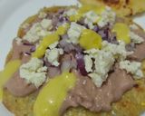 Foto del paso 5 de la receta: Arepa🥯con dip🥓de mortadela casera y queso🥯🫓🧀