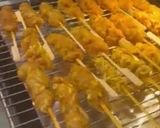 A picture of step 5 of Singaporean Chicken Satay with Peanut gravy.